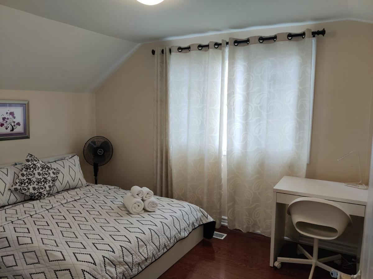 Spacious Mbr Near Kennedy Subway & Go Toronto Zewnętrze zdjęcie