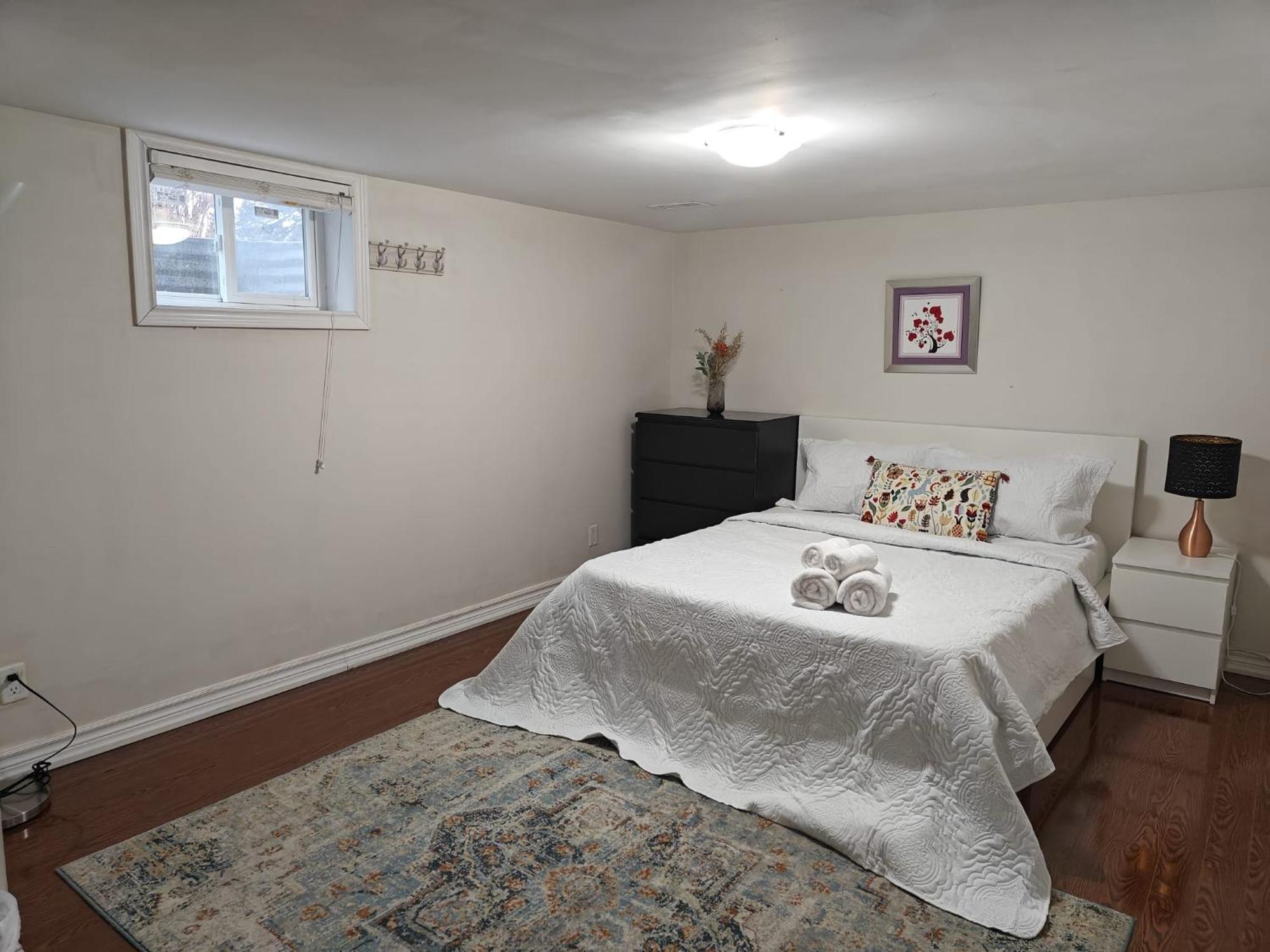 Spacious Mbr Near Kennedy Subway & Go Toronto Zewnętrze zdjęcie