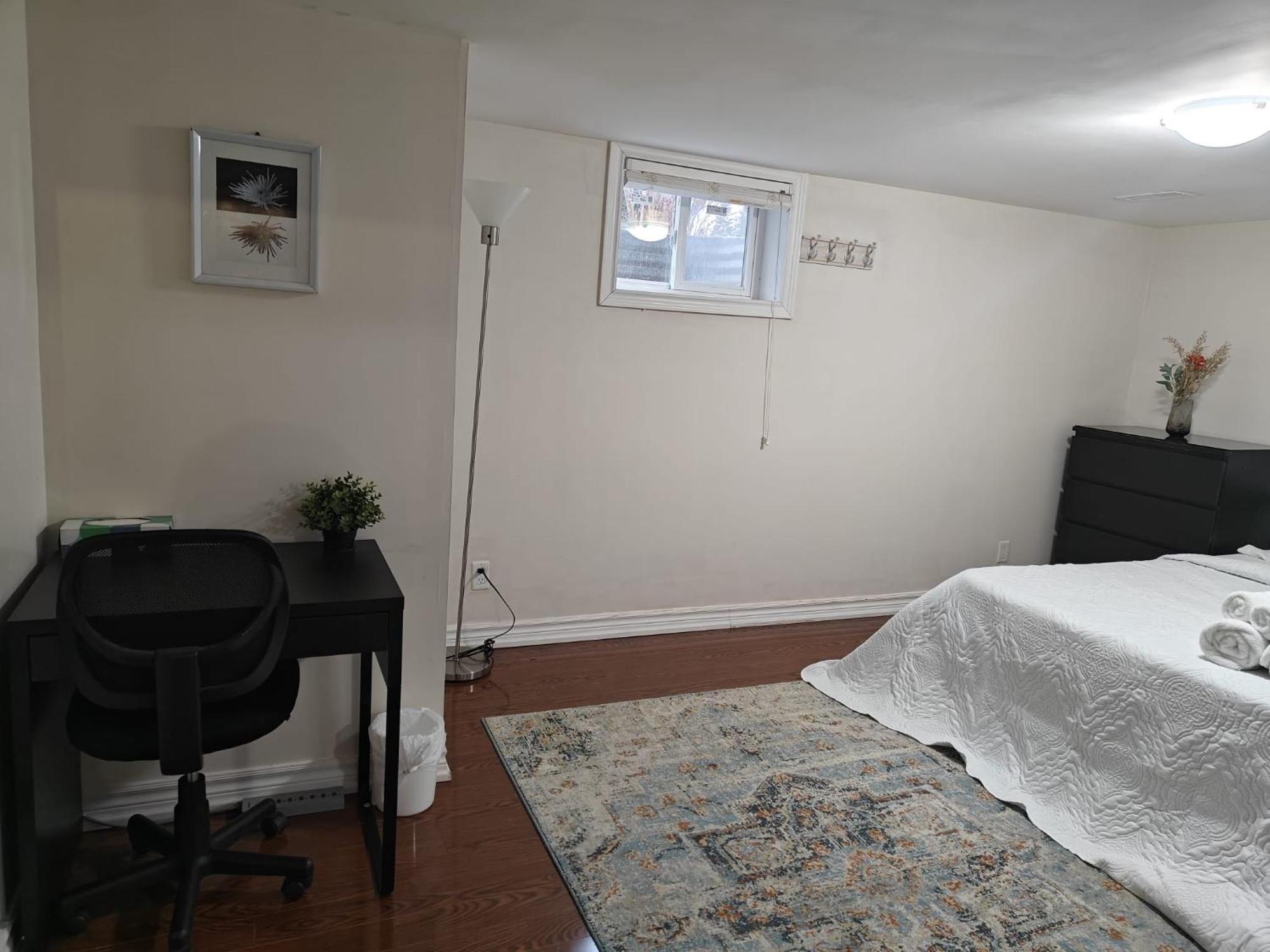 Spacious Mbr Near Kennedy Subway & Go Toronto Zewnętrze zdjęcie