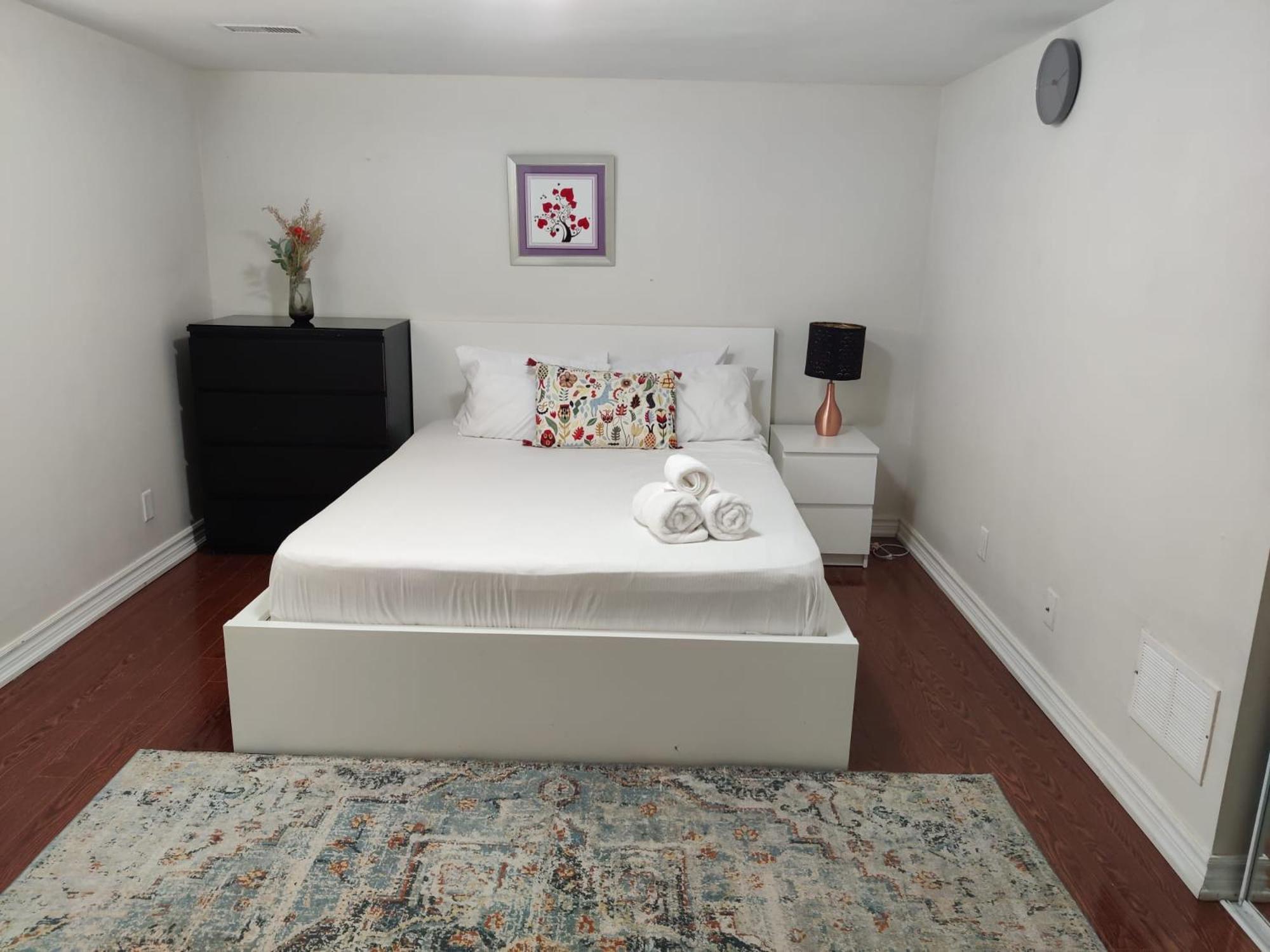 Spacious Mbr Near Kennedy Subway & Go Toronto Zewnętrze zdjęcie