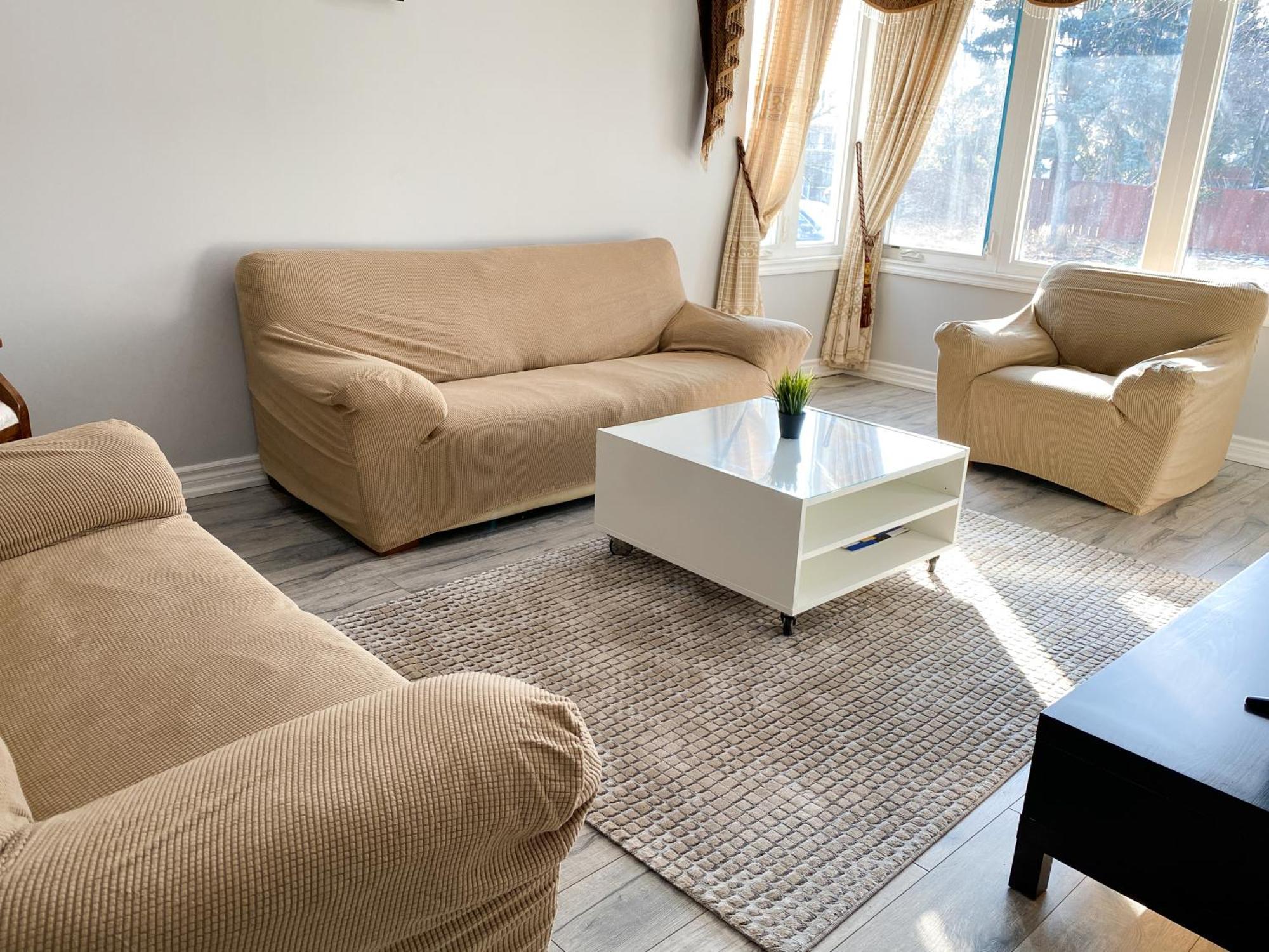 Spacious Mbr Near Kennedy Subway & Go Toronto Zewnętrze zdjęcie