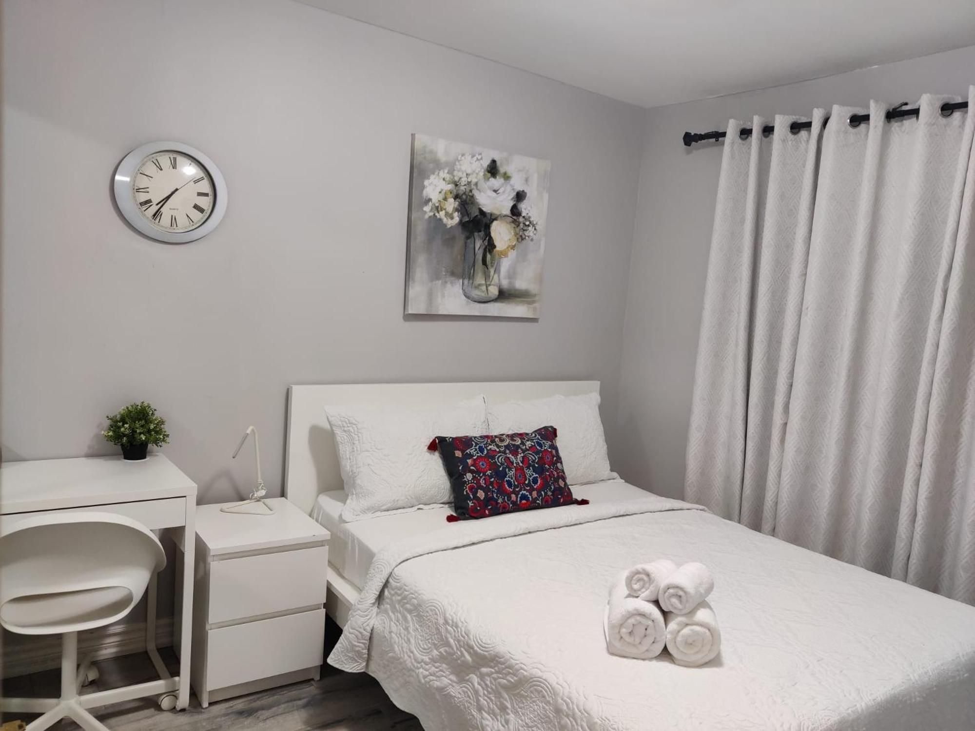 Spacious Mbr Near Kennedy Subway & Go Toronto Zewnętrze zdjęcie