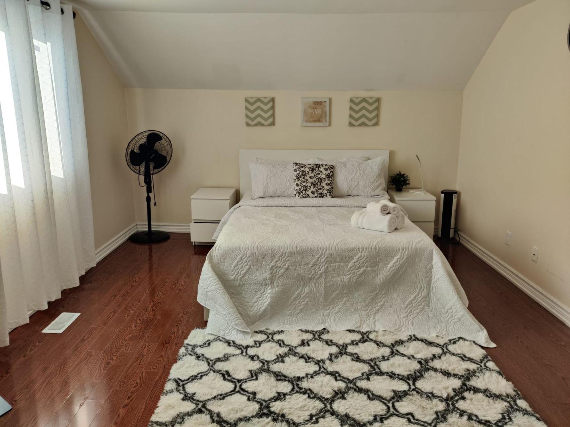Spacious Mbr Near Kennedy Subway & Go Toronto Zewnętrze zdjęcie